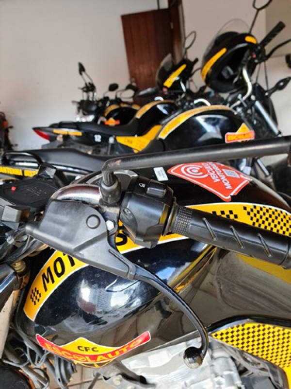 Cnh Carro e Moto Cidade das Rosas - Carteira de Motorista Moto